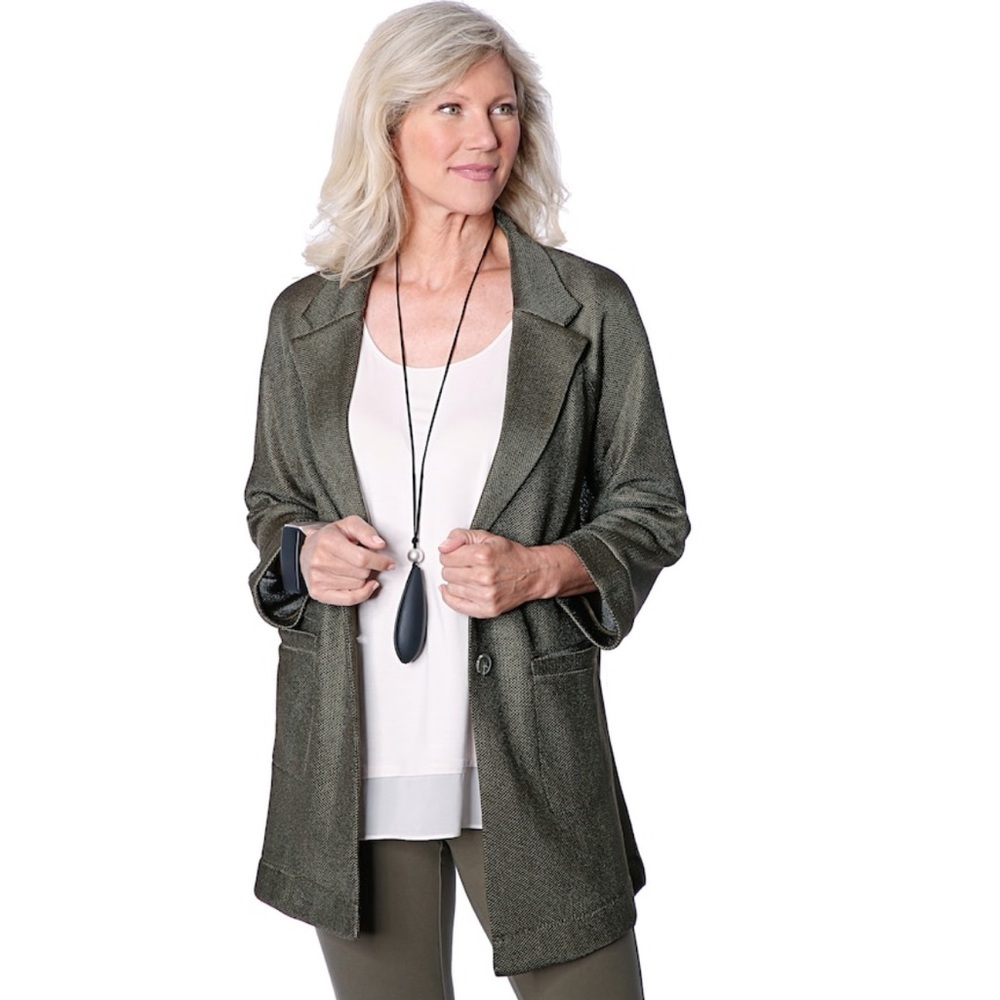 Nwt WYNNE LAYERS Raglan sleeve mesh blazer
